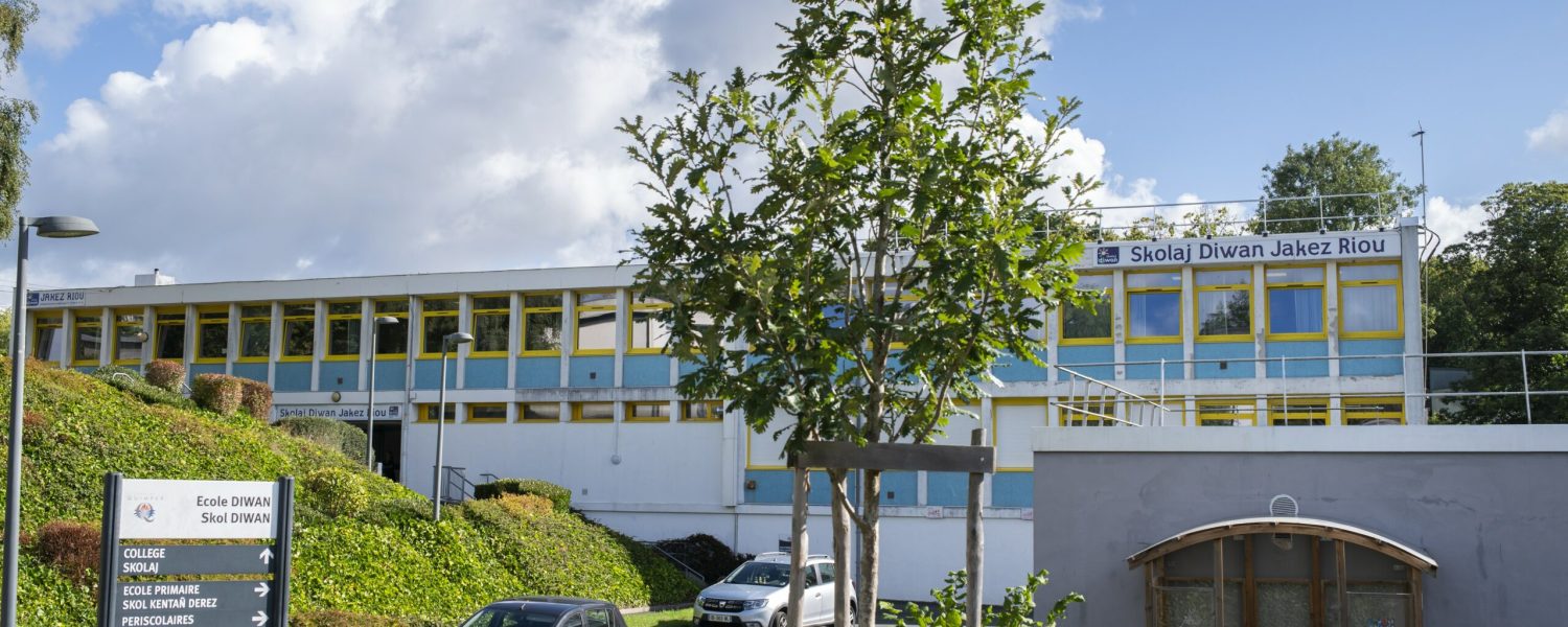 2-Skolaj Diwan Jakez Riou